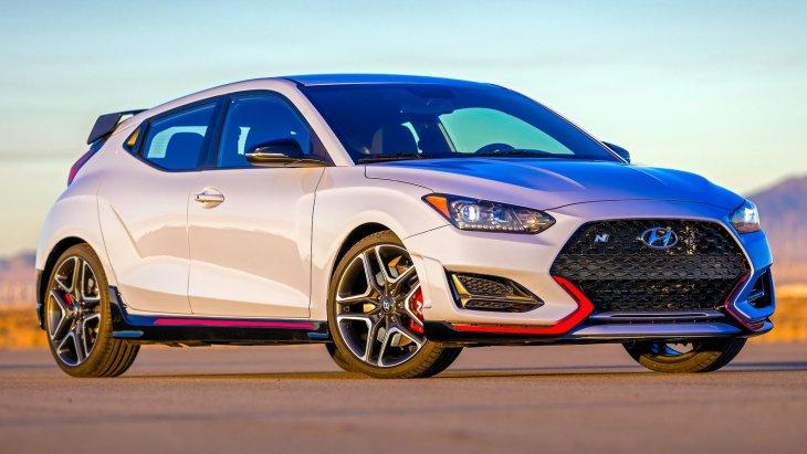 Hyundai представил новое поколение асимметричного хэтчбэка Veloster