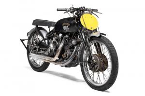 Гоночный мотоцикл Vincent Black Lightning 1951 Джека Эрета