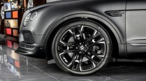 2018 Bentley Bentayga by WheelsAndMore