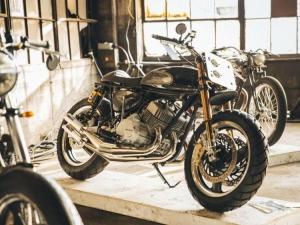 1970 Kawasaki H1 by Vallantine Motor Works