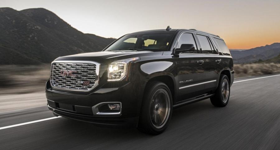 Тюнеры Callaway подготовили 560-сильную версию внедорожника GMC Yukon Denali

