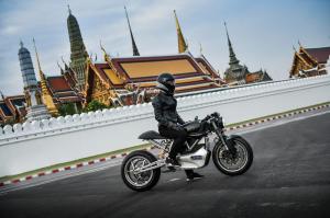 2018 Ducati Scrambler D-EV by Natapichat
