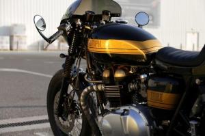 2018 Triumph Thruxton by Tamarit Motorcycles