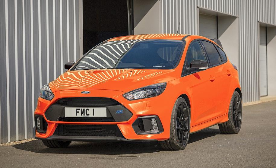 Ford прощается с хот-хэтчем Focus RS выпуском оранжевой спецмодификации