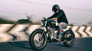 2018 Royal Enfield Classic 500 by KR Customs