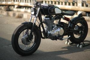 2018 Royal Enfield Classic 500 by KR Customs
