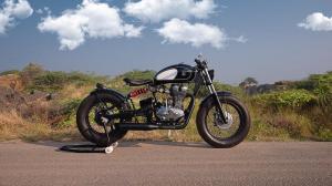 2018 Royal Enfield Classic 500 by KR Customs