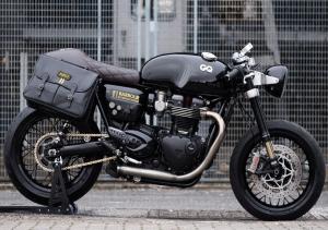 Untitled: Кафе рейсер Triumph Thruxton R Barbour