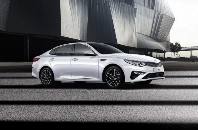 Kia Optima подвергли обновлению
