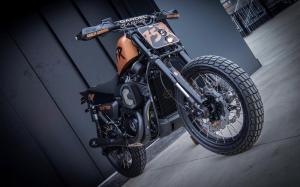 2018 Flat Rod by Harley-Davidson Lugano