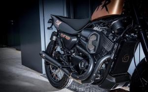 2018 Flat Rod by Harley-Davidson Lugano