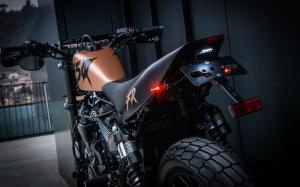 2018 Flat Rod by Harley-Davidson Lugano