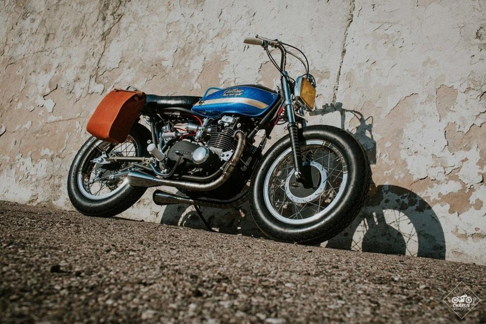 Unique Cycle Work: кастом Kawasaki Z400 «Outlaw—Three Nine Eight»