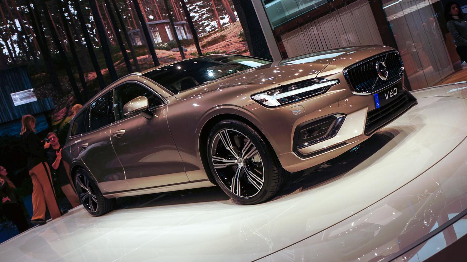 В Женеву прибыл универсал Volvo V60 нового поколения