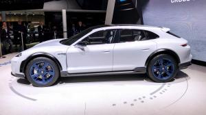 2018 Porsche Mission E Cross Turismo