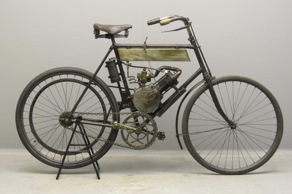Старинный велоцикл Terrot-Givaudan 1902