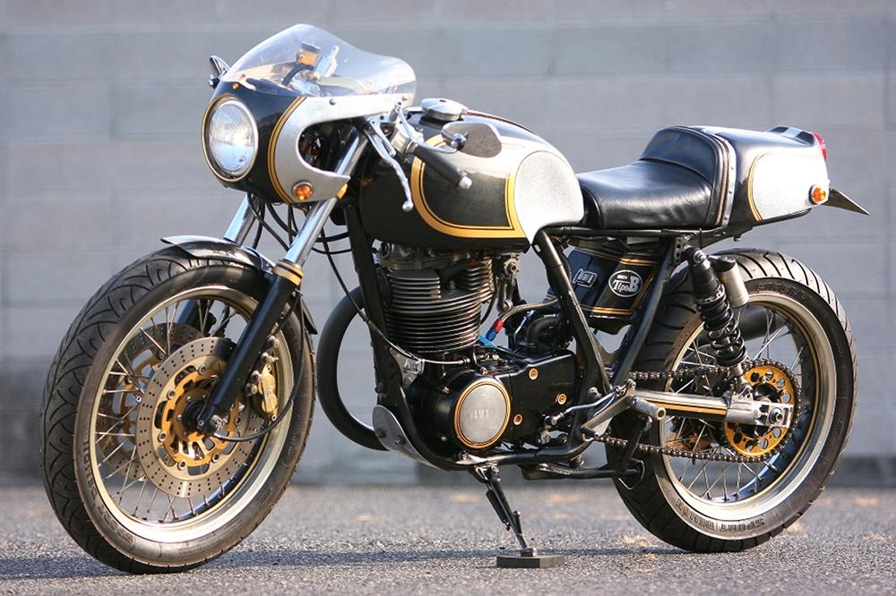 Moto Kobo Teapo кафе рейсер Yamaha SR400