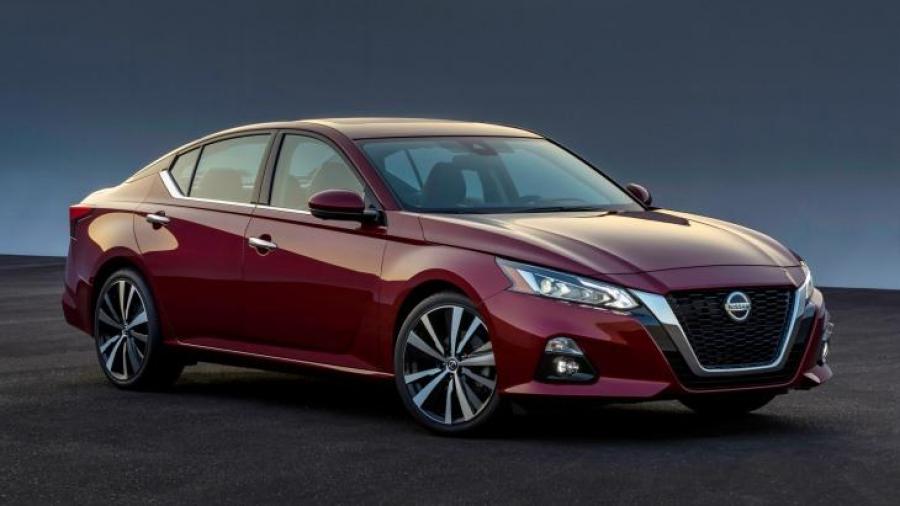 В Нью-Йорк приехал новый седан Nissan Altima