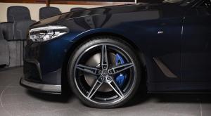 2018 BMW M550i xDrive by Abu Dhabi Motors