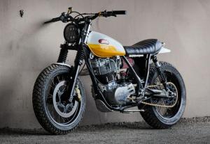 2018 Yamaha SR500 by Daniel Peter