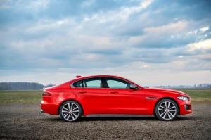 2018 Jaguar XE & XF 300 Sport