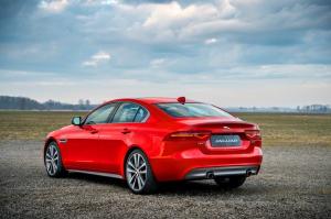 2018 Jaguar XE & XF 300 Sport