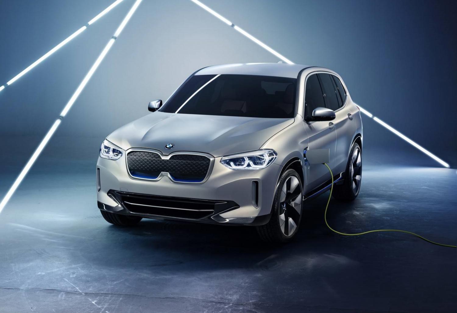 Представлен прототип электрического кроссовера BMW iX3