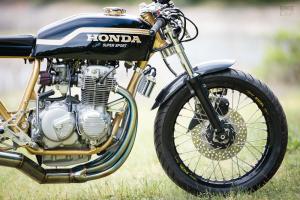 1975 Honda CB400F by Innovative Motosports