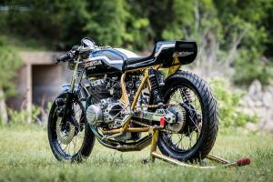 1975 Honda CB400F by Innovative Motosports