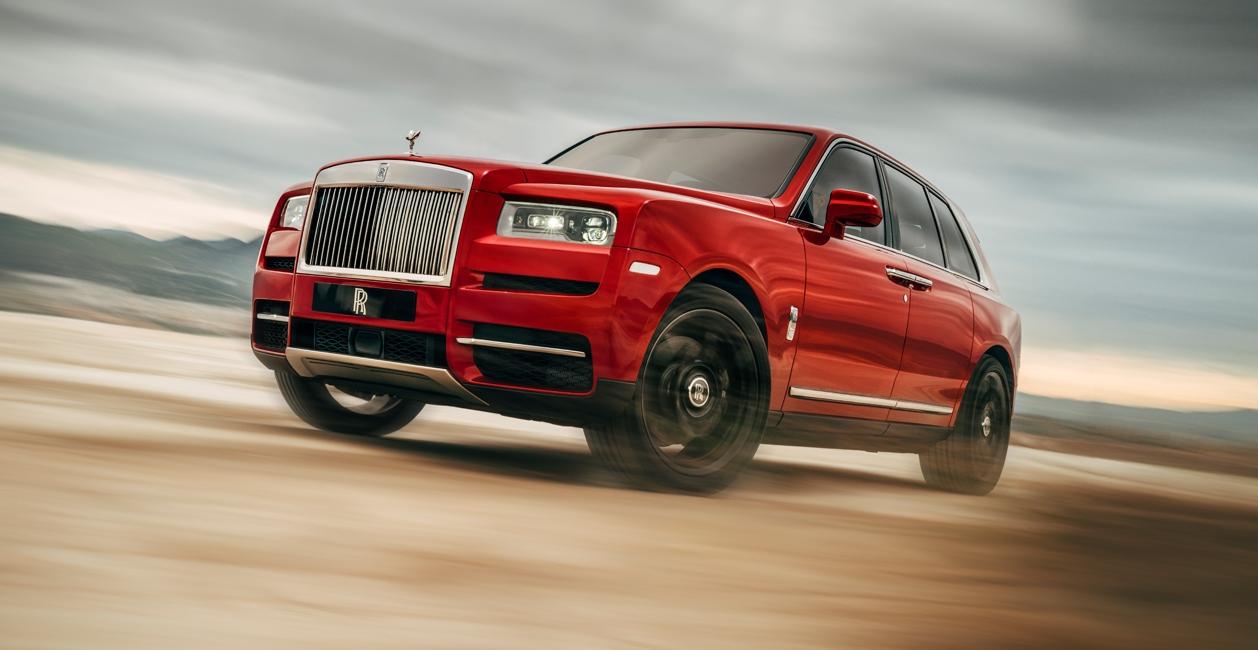 Официально представлен первый в истории кроссовер Rolls-Royce