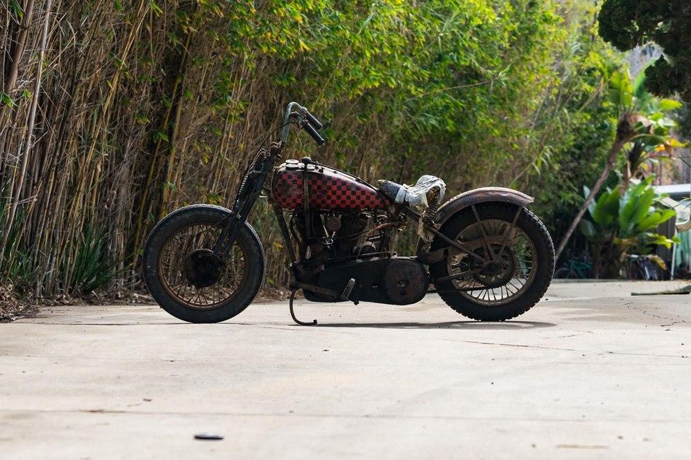 Старинный гоночный мотоцикл Big Bear Desert Racer: Harley-Davidson JDH Twin-Cam
