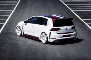 2018 Volkswagen Golf GTI TCR Germany Street