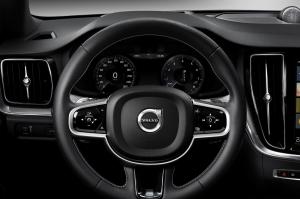 2018 Volvo S60 T6 R-Design