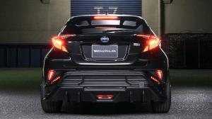 2018 Toyota C-HR Hybrid by Wald