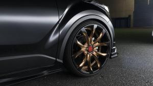 2018 Toyota C-HR Hybrid by Wald