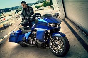 2018 Yamaha Star Eluder Journey Further