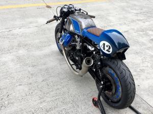 2016 Moto Guzzi V9 by Fuhrer Moto