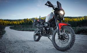 2017 Ducati Scrambler Desert Sled by Earle Motors
