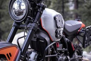 2017 Ducati Scrambler Desert Sled by Earle Motors