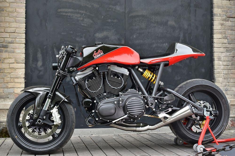 Danmoto: кафе рейсер Harley-Davidson Sportster