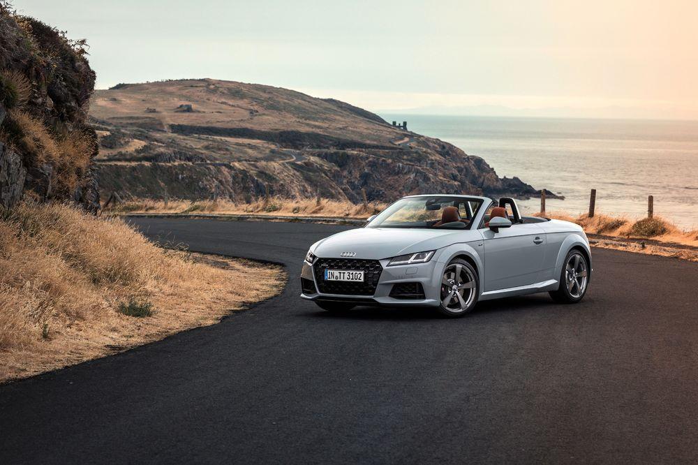 Обновление тт. Audi TT 20. Audi TT 20th Anniversary Edition. Audi TT 20 years Edition. Фото ТЭ день рождения ТТ.