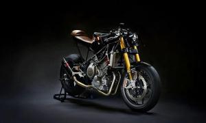 Джонни Тейлор: кафе рейсер Yamaha TRX850