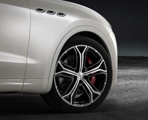2018 Maserati Levante GTS