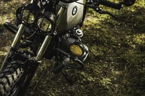 1982 BMW R80RT by JM Customs