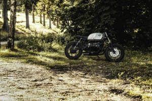 1982 BMW R80RT by JM Customs