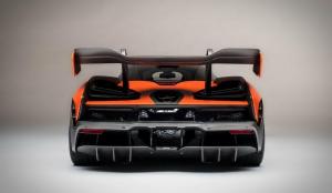 McLaren Senna в масштабе 1:8