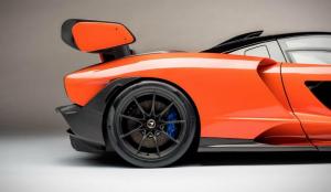 McLaren Senna в масштабе 1:8