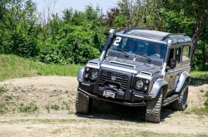 2018 Land Rover Defender 110 by Ares Design