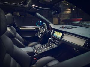 2018 Porsche Macan S
