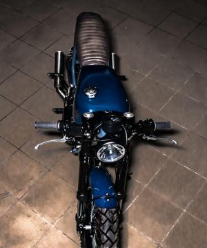 1973 Yamaha RD350 by Moto Exotica